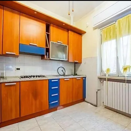 Tra Milano E Como *